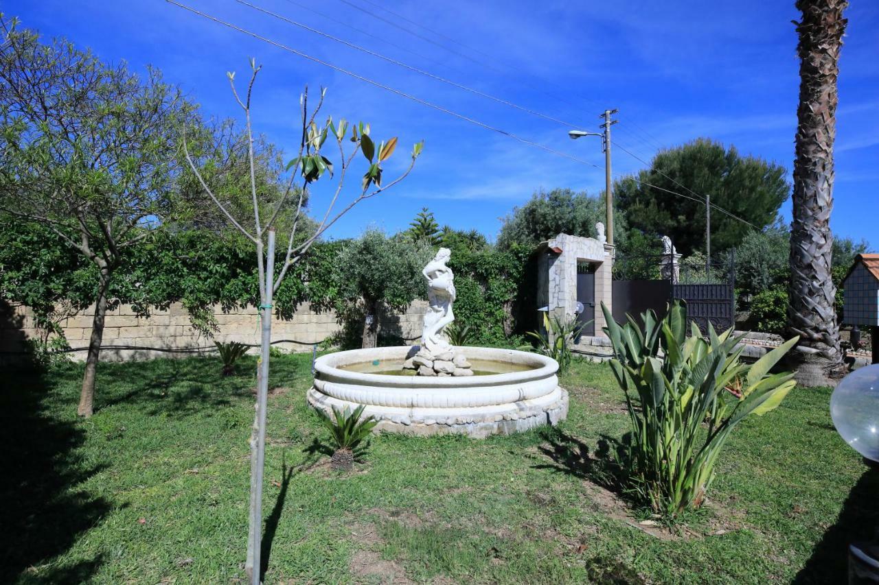 Enjoy Ville Avola Extérieur photo